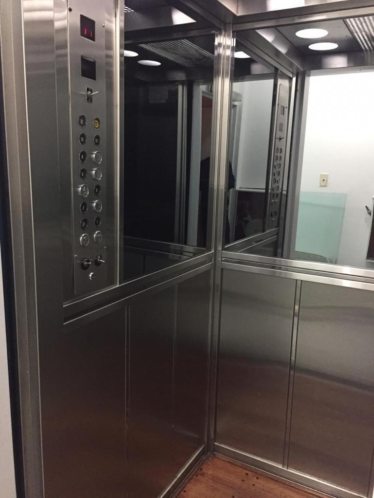 Departamento 4 Amb en Venta con Cochera 1