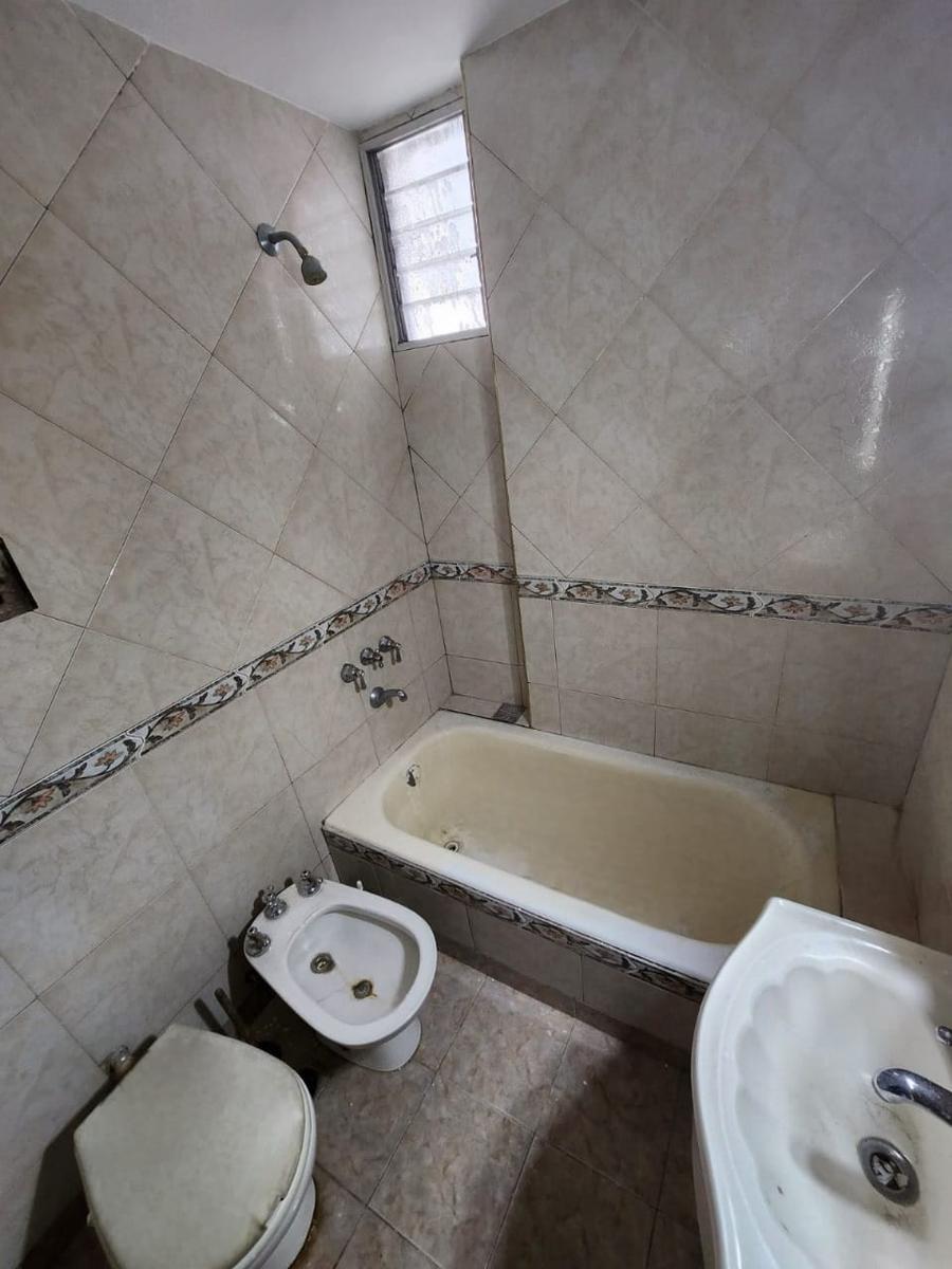 Departamento 4 Ambientes en Venta 2