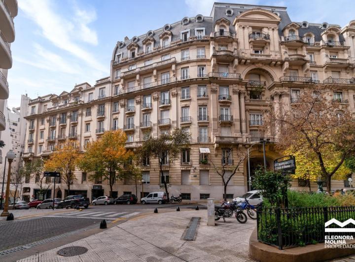 Foto de Venta - Departamento de categoría en Recoleta - Petit Estrugamou, imagen 3