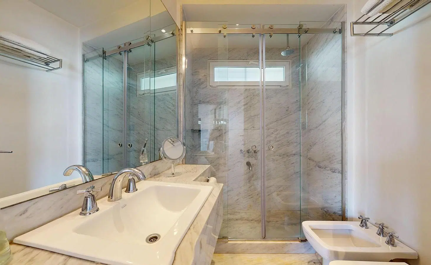 VENTA - Exclusivo Departamento Luminoso con Balcón - Retiro, Esquina Arroyo y Juncal - Patrimonio 8