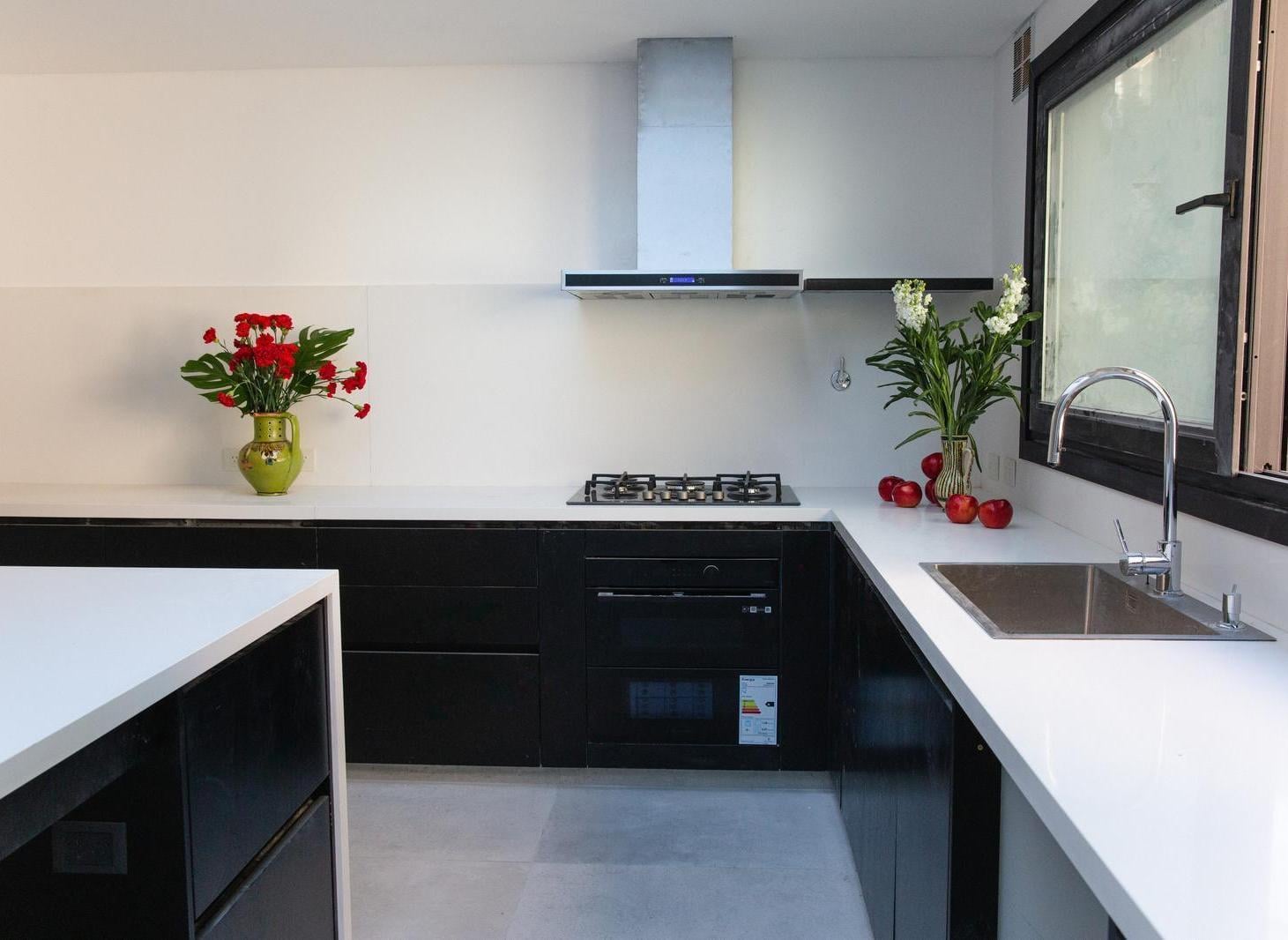 Foto de Venta - Casa Dúplex con Pileta y Seguridad 24hs - A estrenar - Belgrano, imagen 4