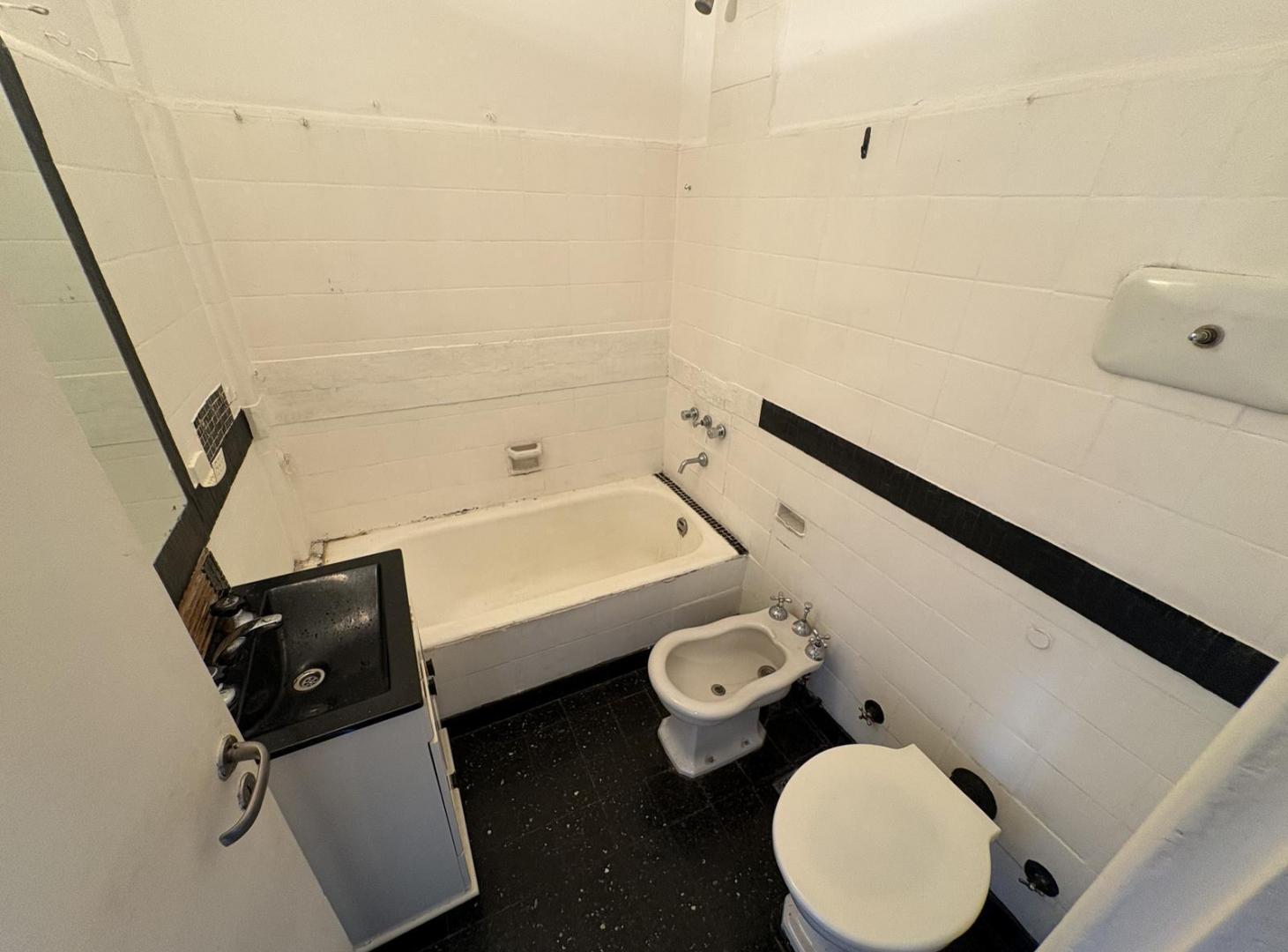 Foto de Departamento en Alquiler Monoambiente Recoleta | Balcón | Terraza, imagen 5