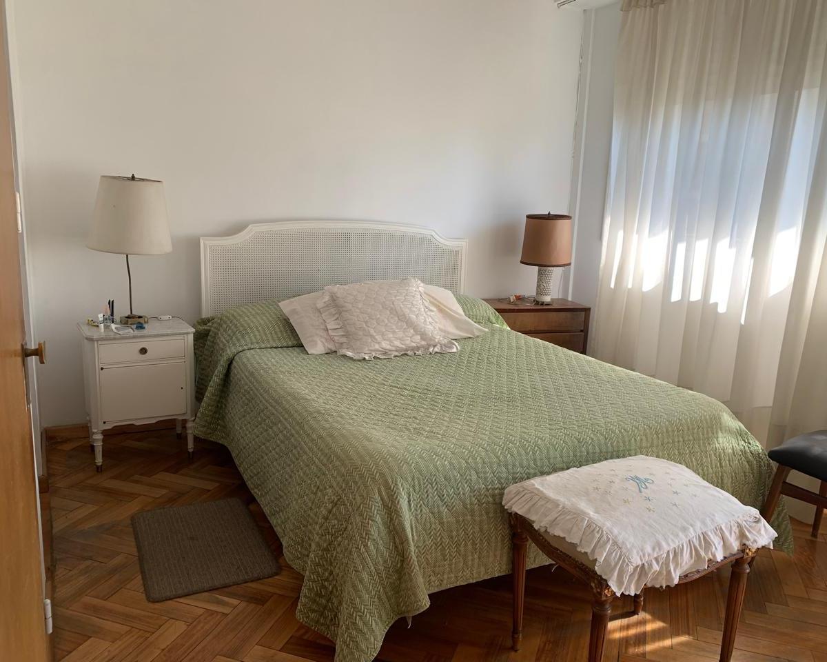 4 Ambientes + Dependencia en Venta – Semipiso Súper Luminoso en Piso Alto 4