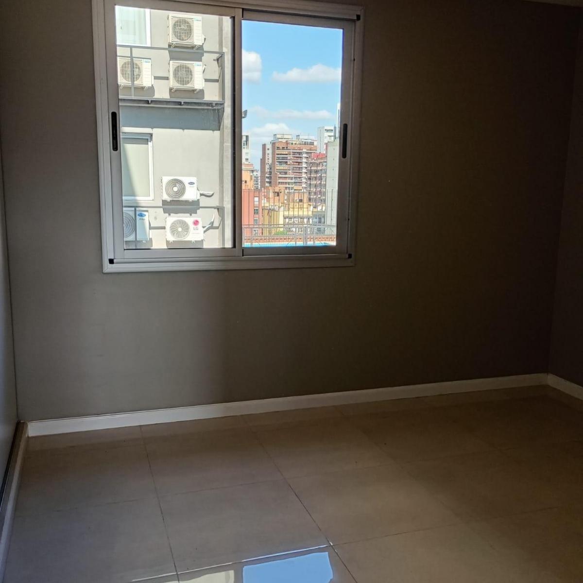 Departamento Premium de 2 Dorm. + Dependencia + 2 Cocheras 4