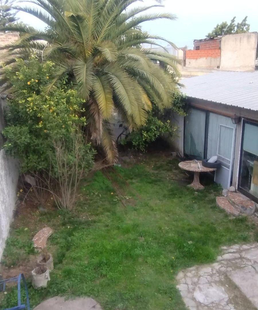 Foto de Casa en venta tipo duplex con amplia cochera en Solano Centro, imagen 2
