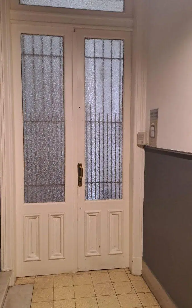 Av. Callao esq. Sarmiento. Depto Antiguo Reciclado a su época, Son 228 m2 con 4 dormitorios en venta 4