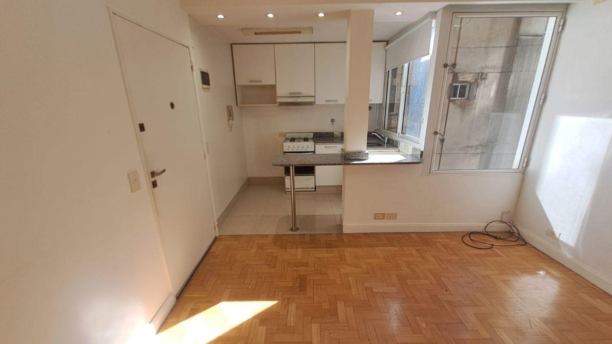 Foto de RECOLETA Patio Bulllrich ALQUIILER $ 750.000 Dos Ambientes Expensas $, imagen 4