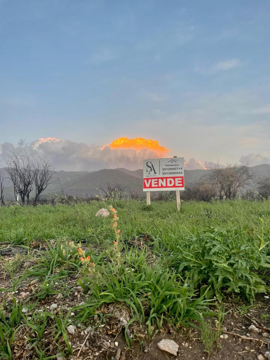 Terreno en Los Cocos con Vista Unica a Las Montañas y Salida a 2 Calles 1