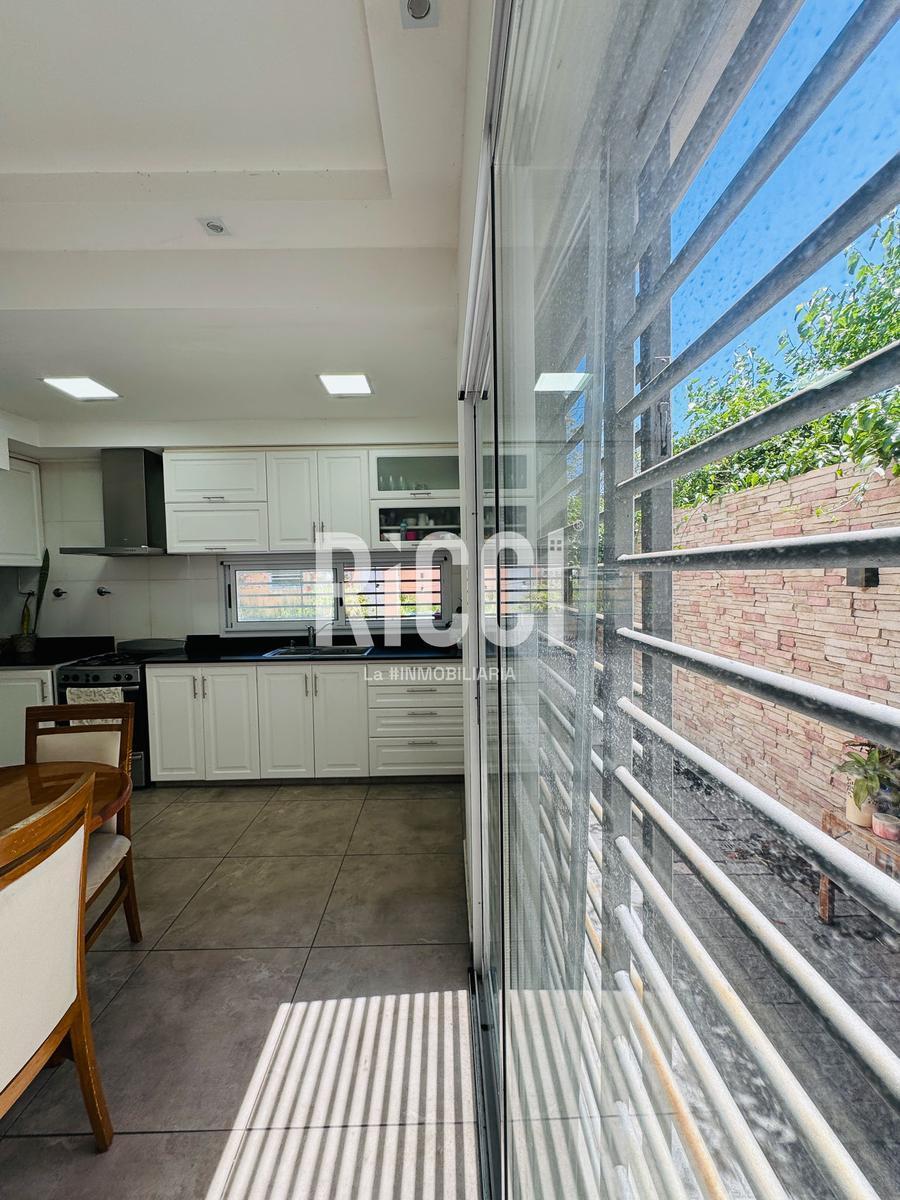 Casa en Venta Apto Credito Berazategui Centro 4