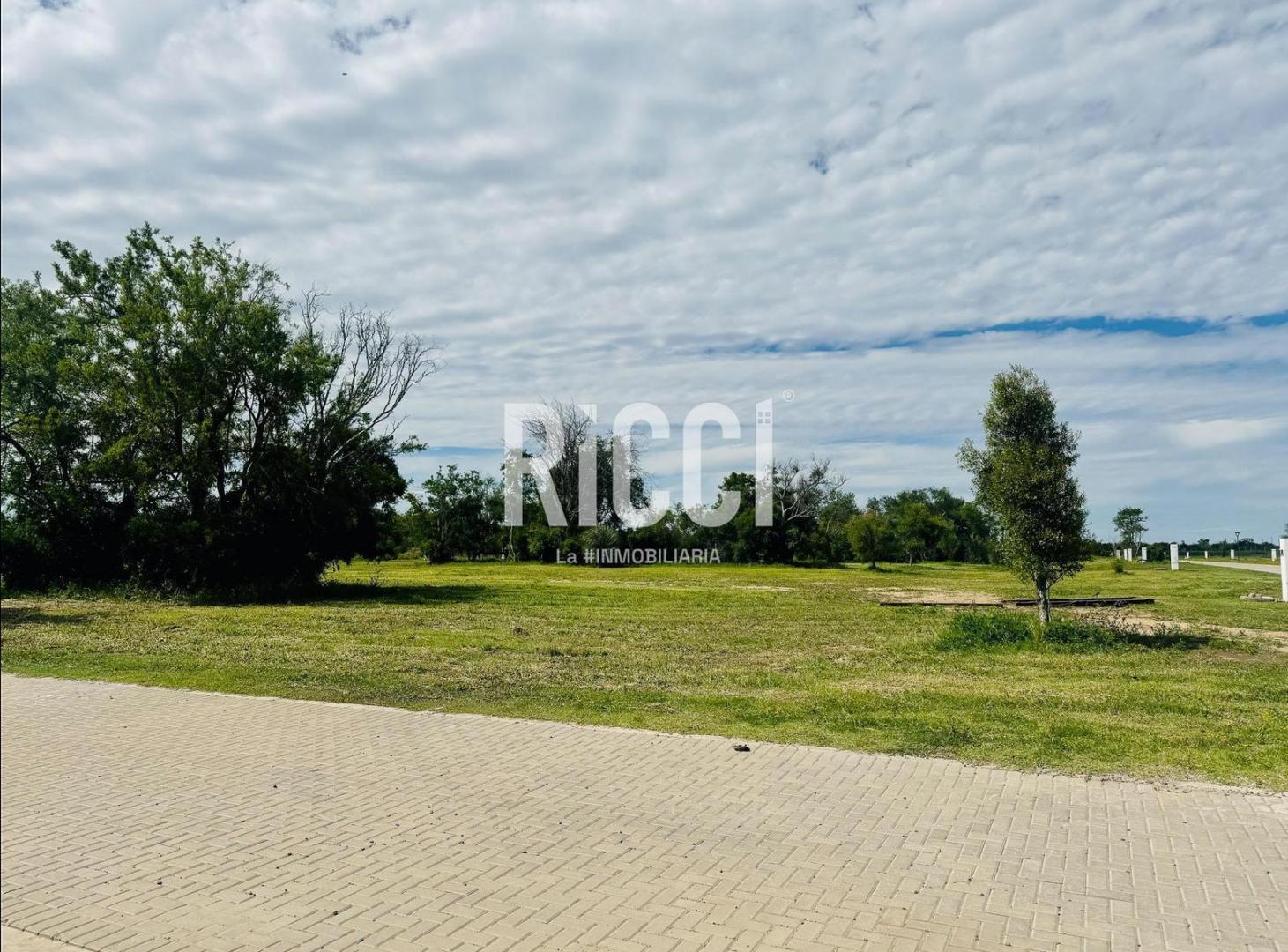 Lote en venta El Cano Pueblos del plata Hudson