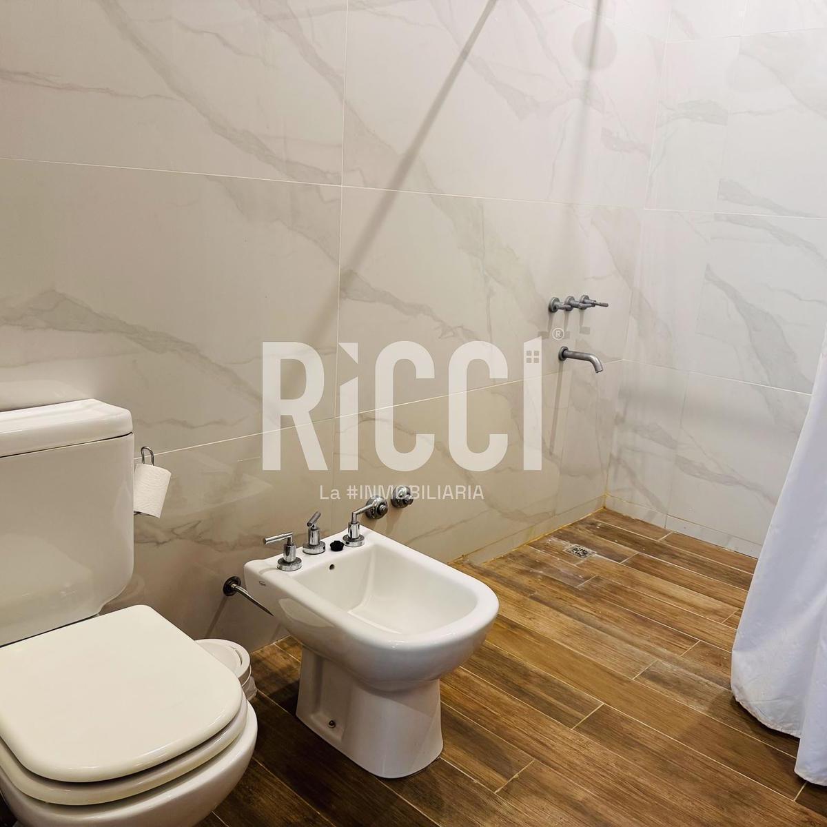 Casa 4 ambientes con pileta en Venta Apta credito Ranelagh