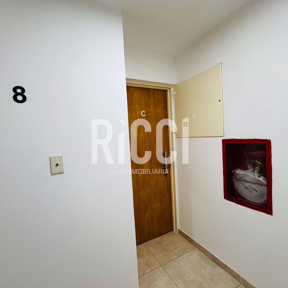 Departamento Dos Ambientes en Berazategui 3