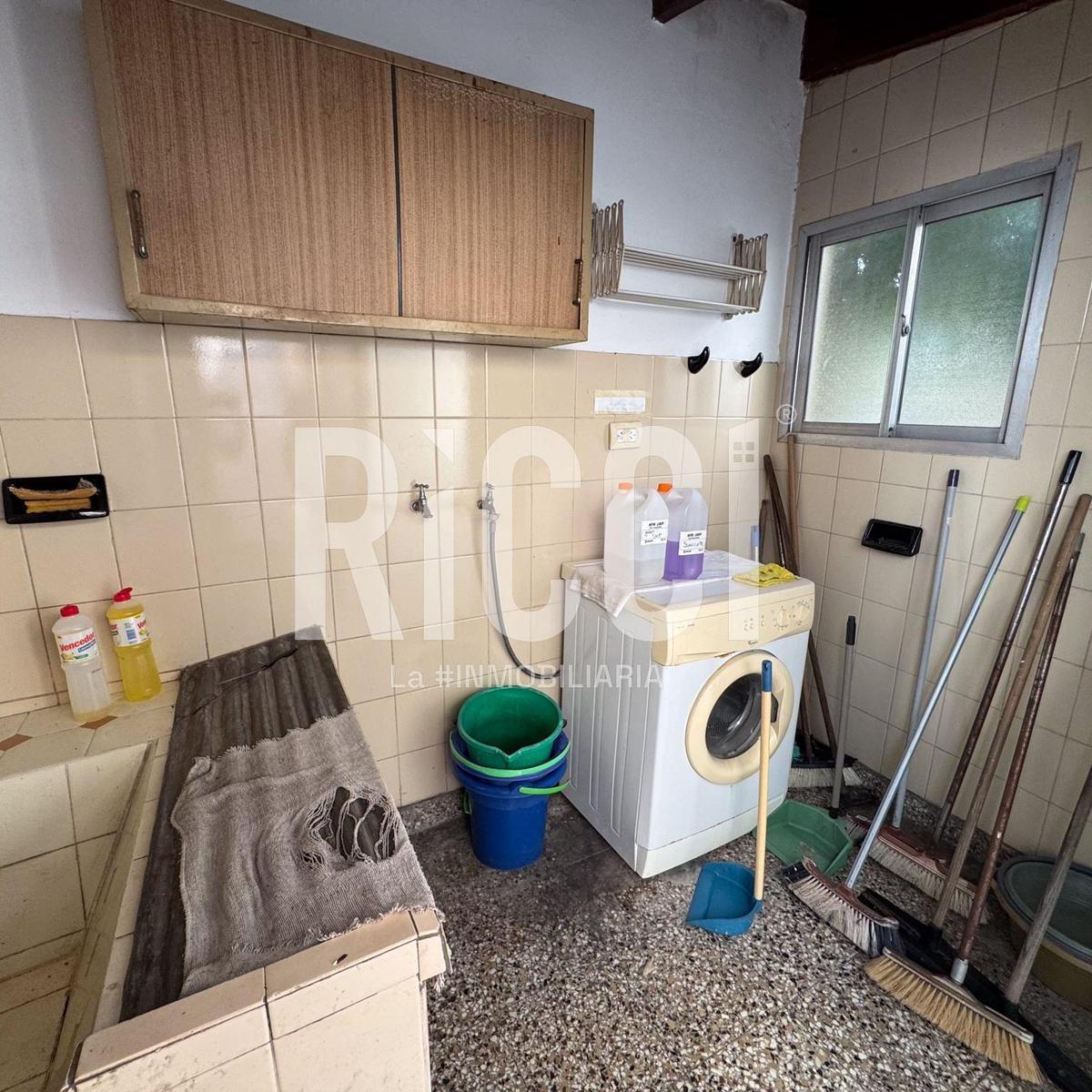 Casa en venta 4 ambientes en 2 plantas Quilmes Oeste Apto Credito