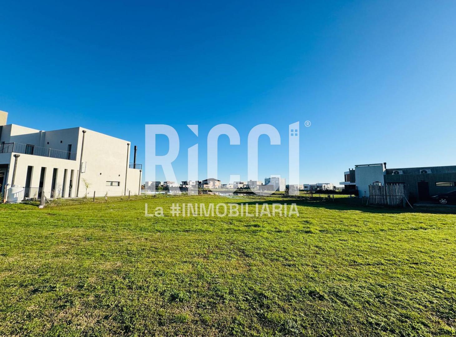 Lote a la laguna en venta sebastian gaboto