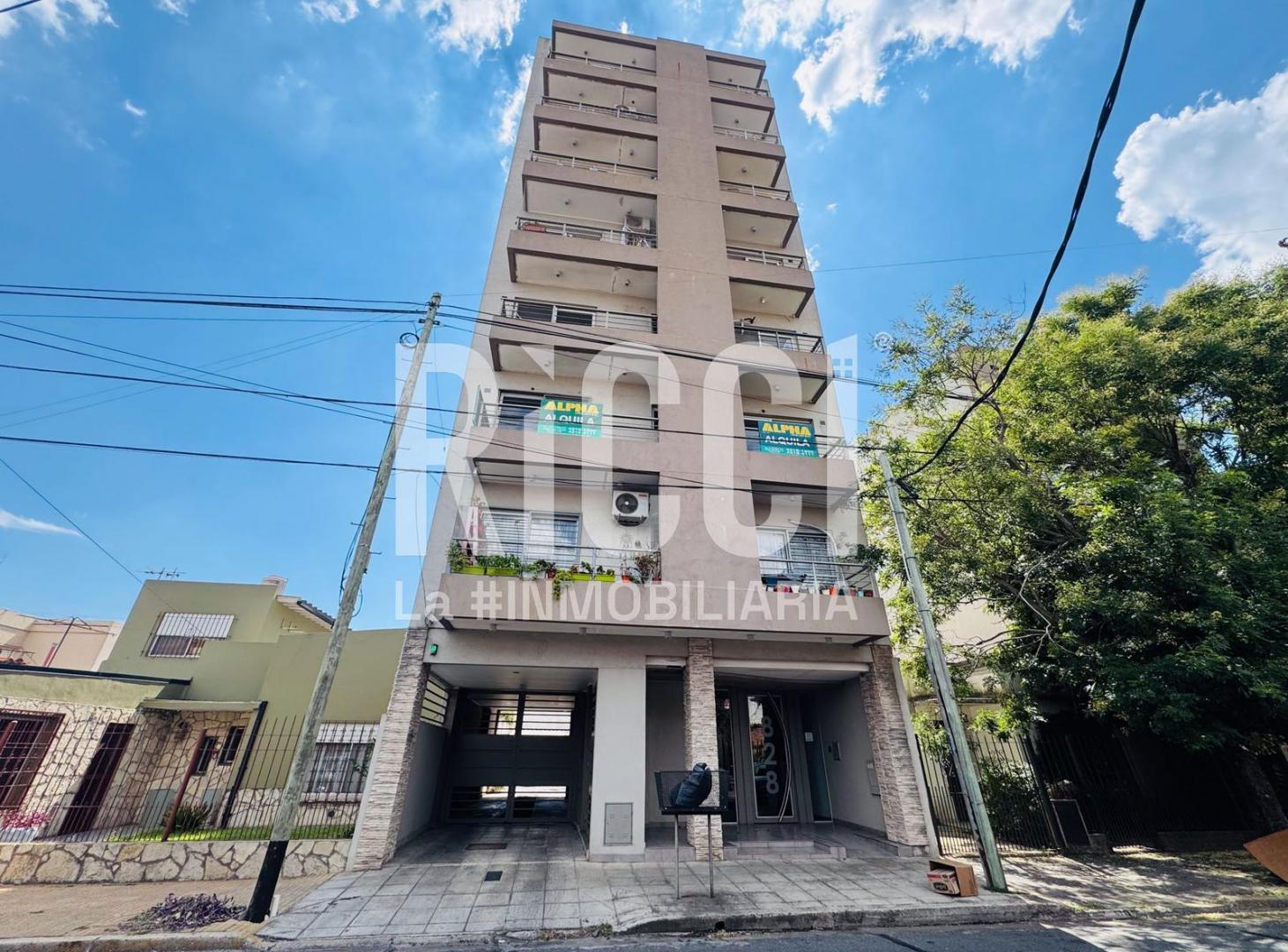 Departamento 3 ambientes con cochera en venta berazategui