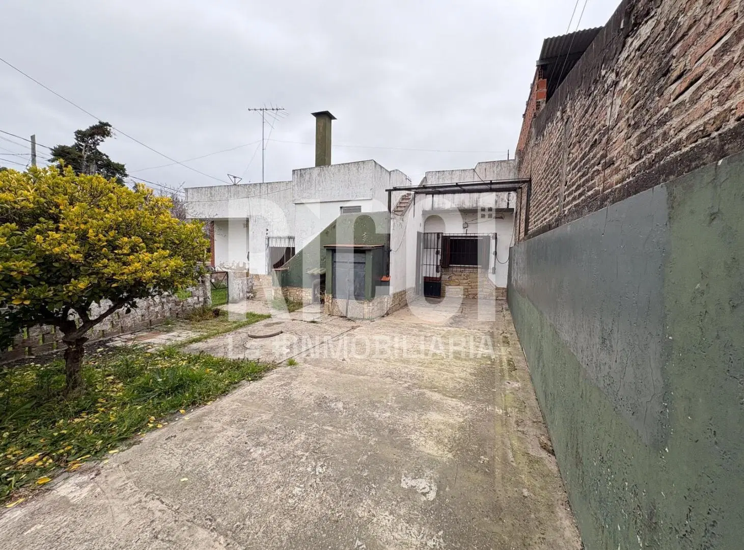 Casa en venta 3 ambientes Berazategui 2