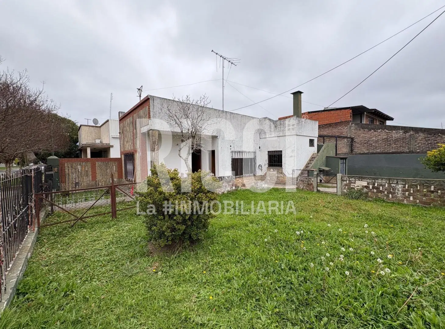 Casa en venta 3 ambientes Berazategui 1