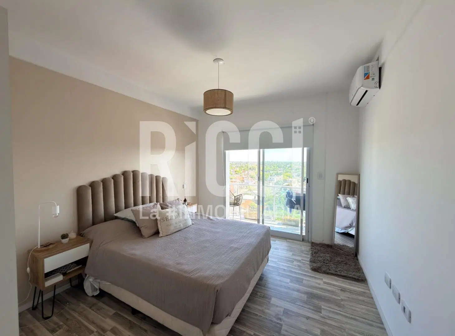 Departamento 3 ambientes en venta en Berazategui 5