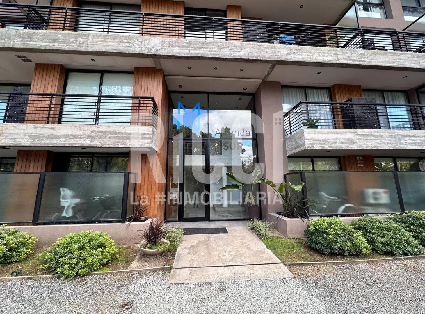 Venta Departamento 3 ambientes Ranelagh 2