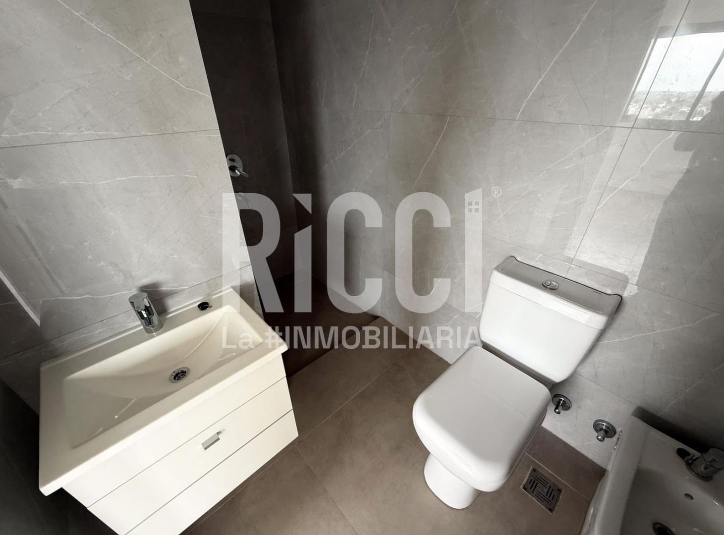 Foto de Departamento mono ambiente en venta en Berazategui, imagen 3