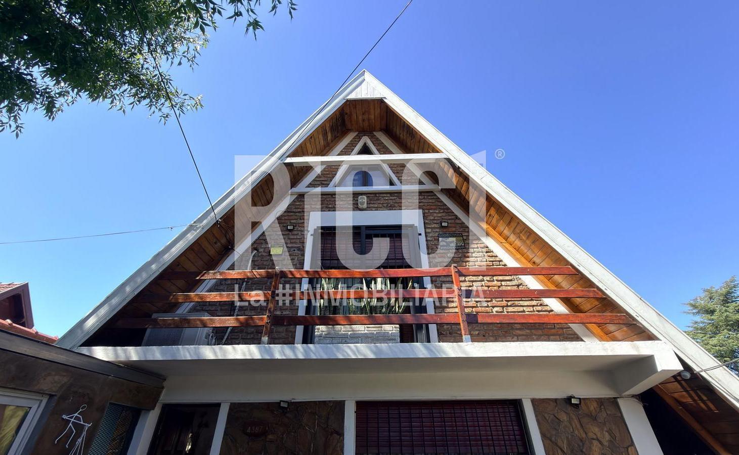 Foto de Casa en venta 3 ambientes en Berazategui con cochera, imagen 4