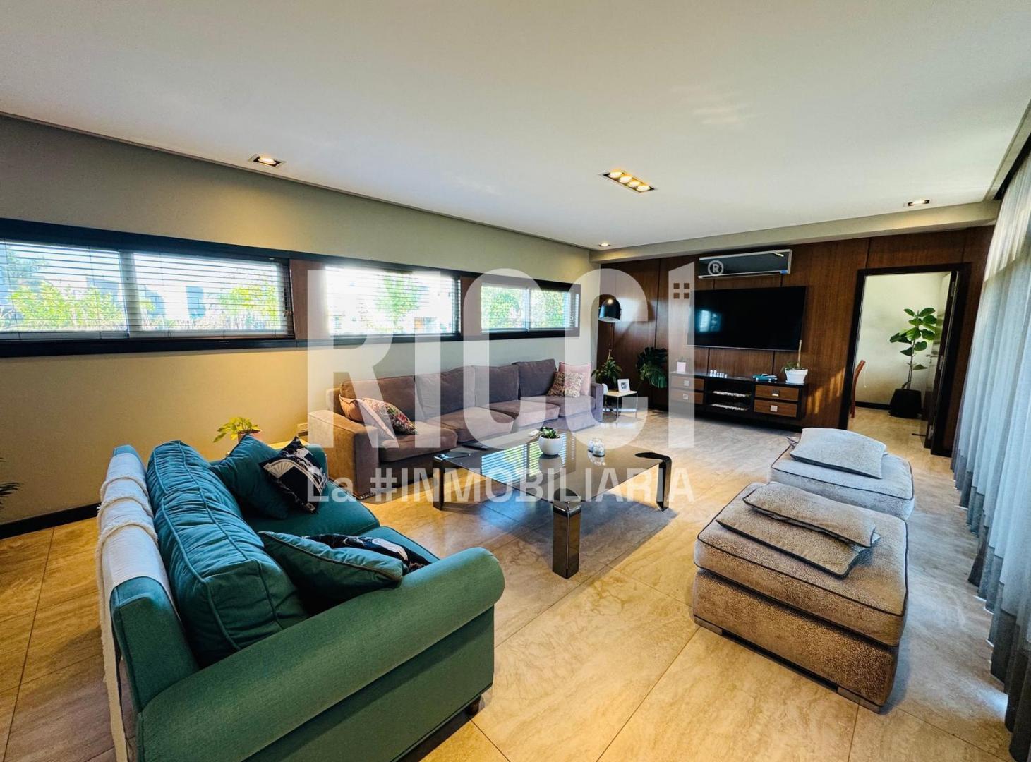 Foto de Casa en venta con piscina Los troncos Berazategui, imagen 5