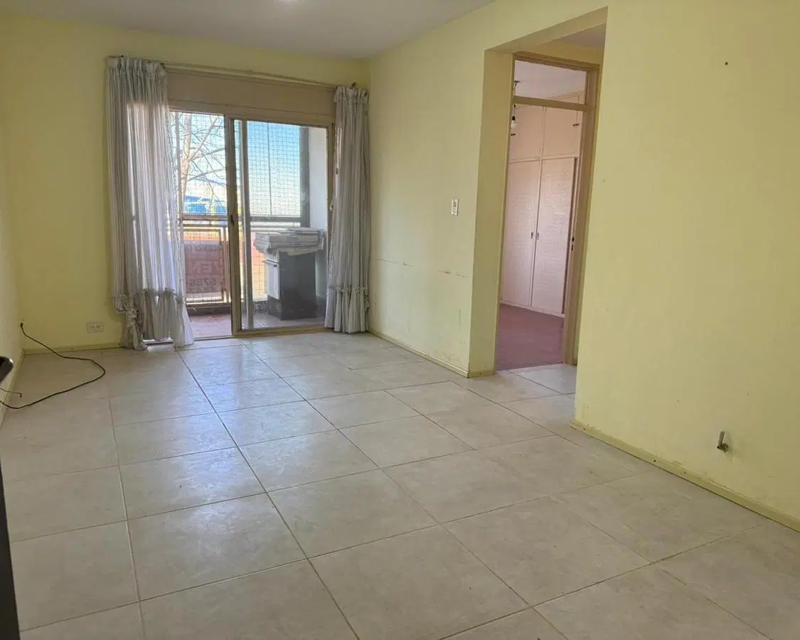 VENTA 2 AMBIENTES POMPEYA BARRIO ESPORA 5