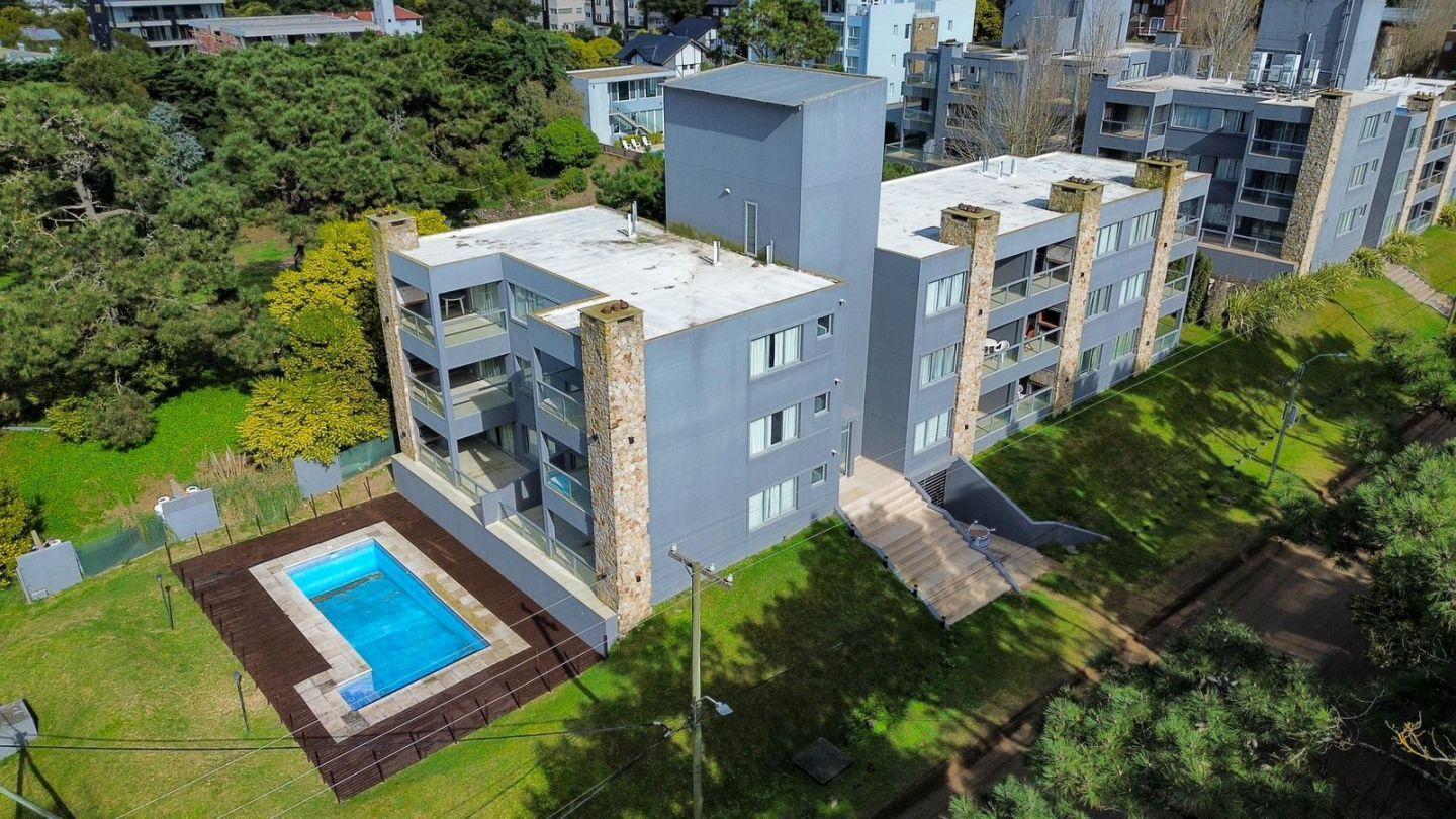 Departamento 1 dormitorio. | 27 (ALTE BROWN)