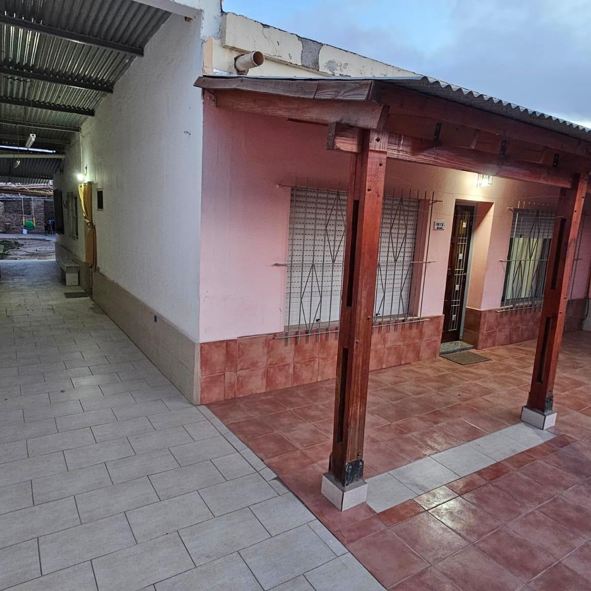 Venta - Casa 2 Dorm Depto. 2 Ambientes 1