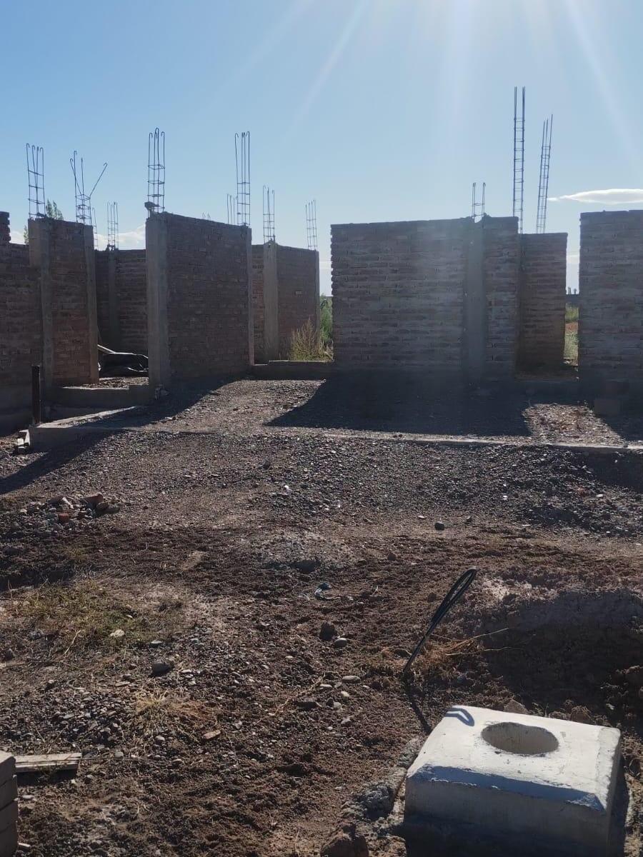 Casa en Construcción - Barrio Privado Los Álamos - Fray Luis Beltran 2