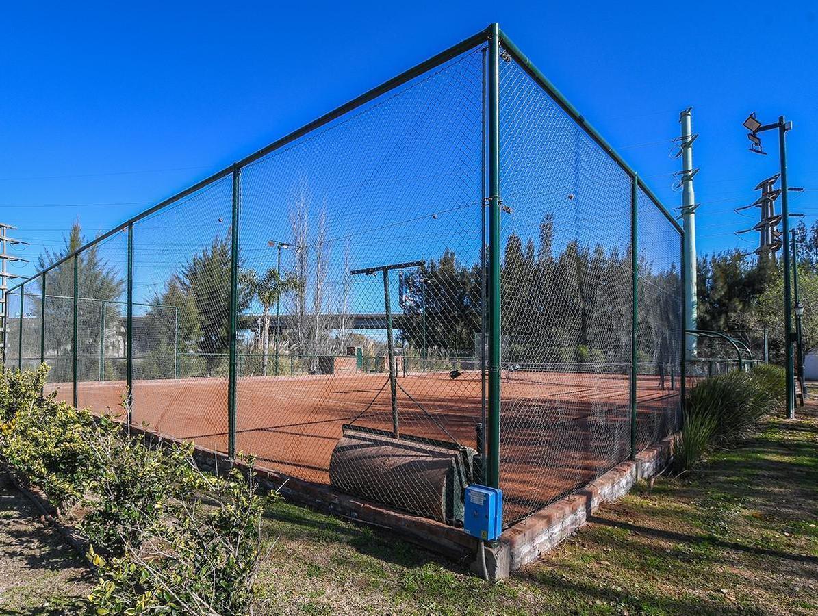 Imponente Casa Country Rosario Golf Club Fisherton Rosario 3