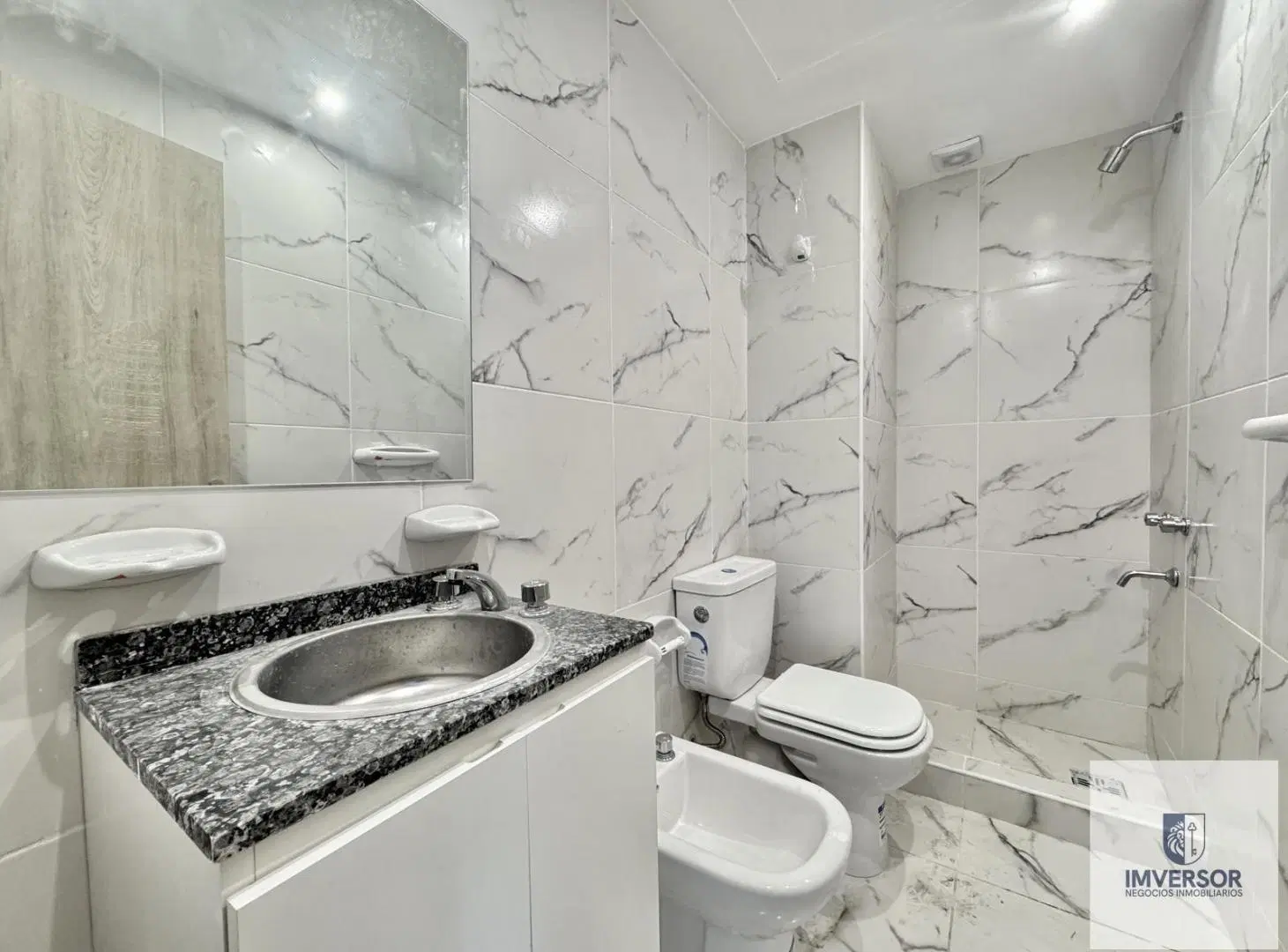 Departamento en barrio Martin 5