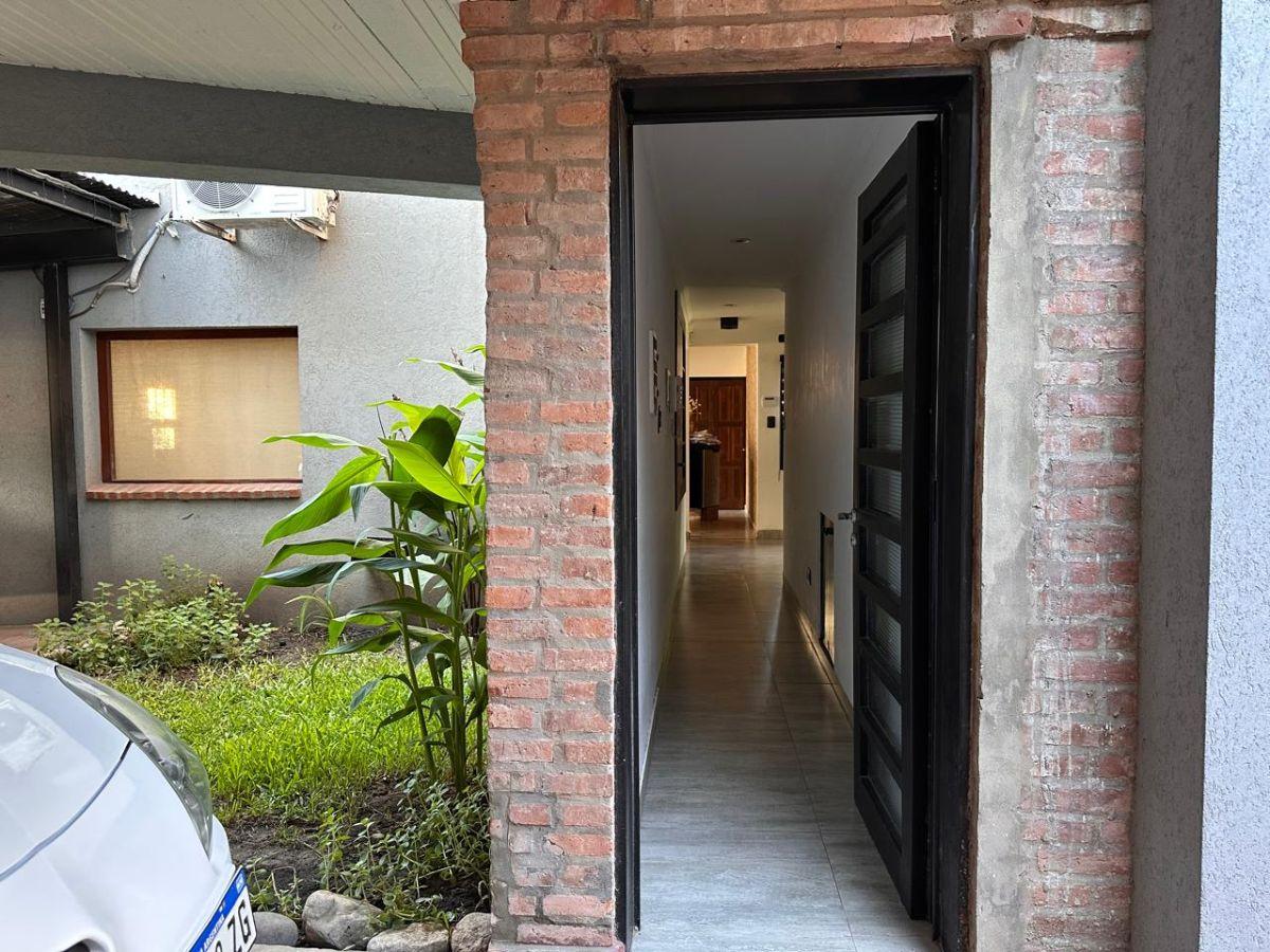 Foto de Casa en Venta en Gonnet, imagen 3