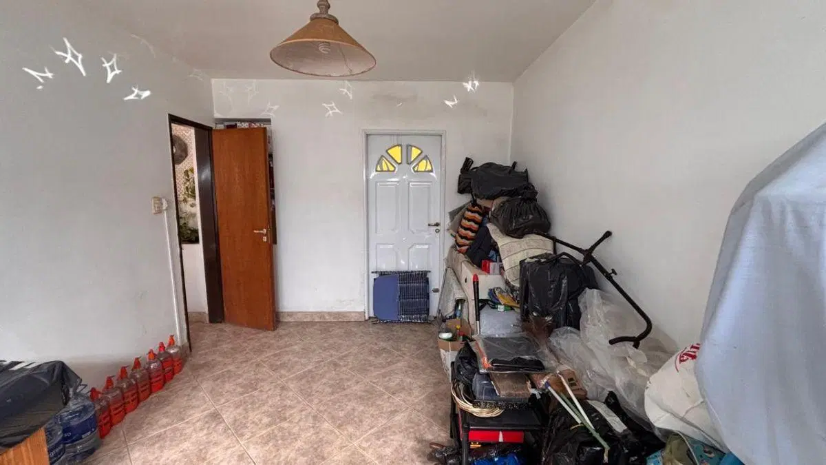Casa en venta dentro del casco de tres dormitorios 4