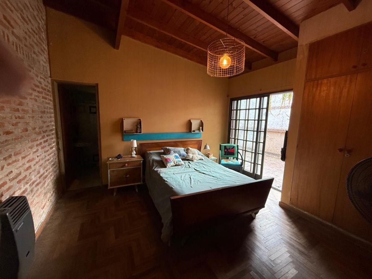 Foto de Venta de Casa en zona Parque San Martin, imagen 3