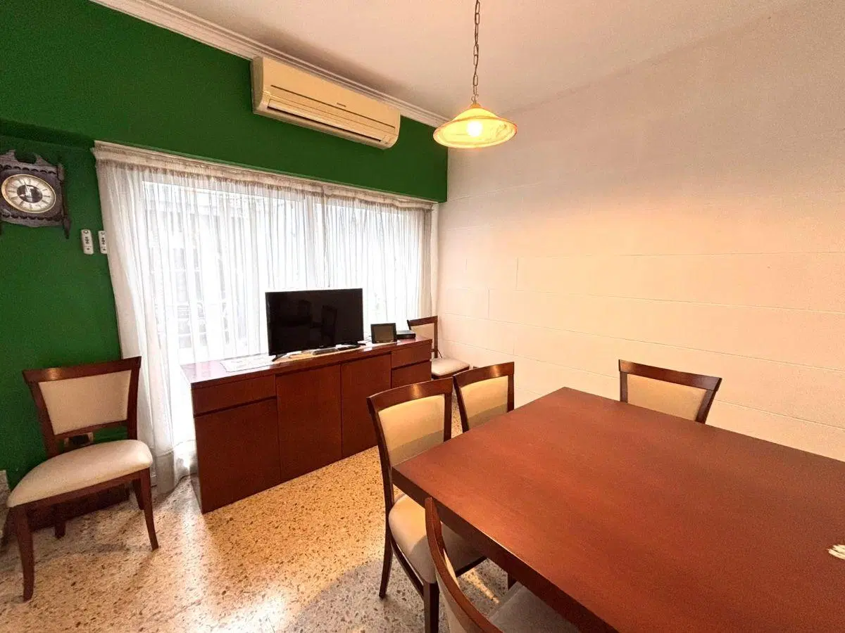 Casa en venta dentro del Casco Urbano 4