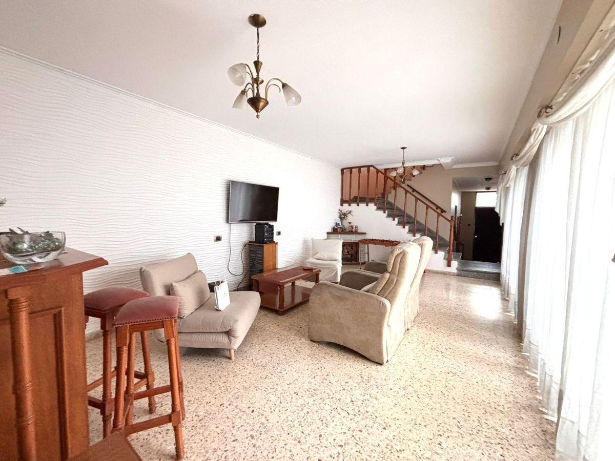 Casa en venta dentro del Casco Urbano