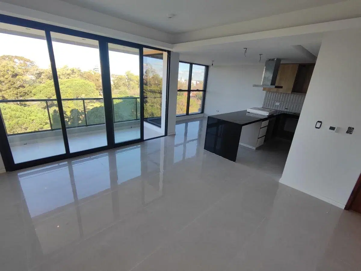 Venta departamento Piso completo 2 dormitorios 4