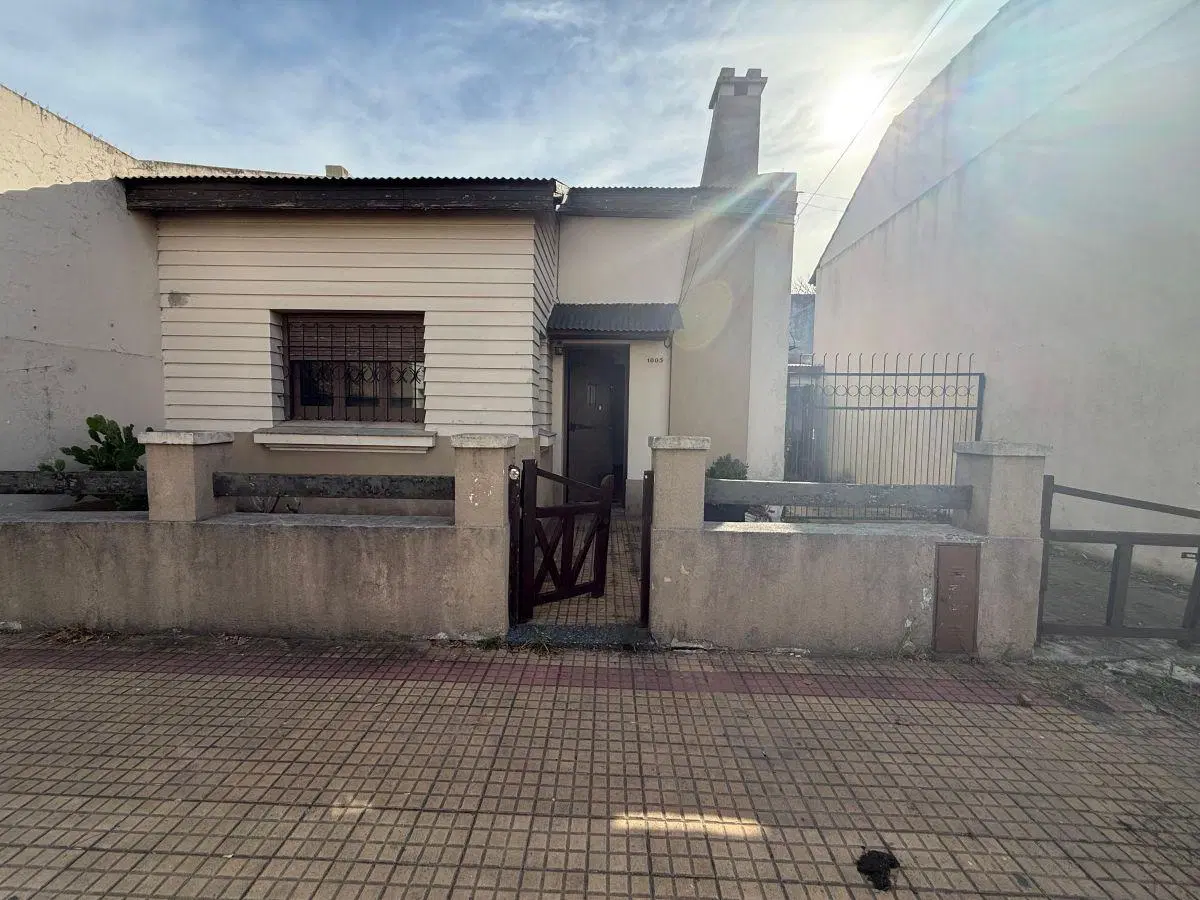 Venta de Casa en Zona de Parque Saavedra 4