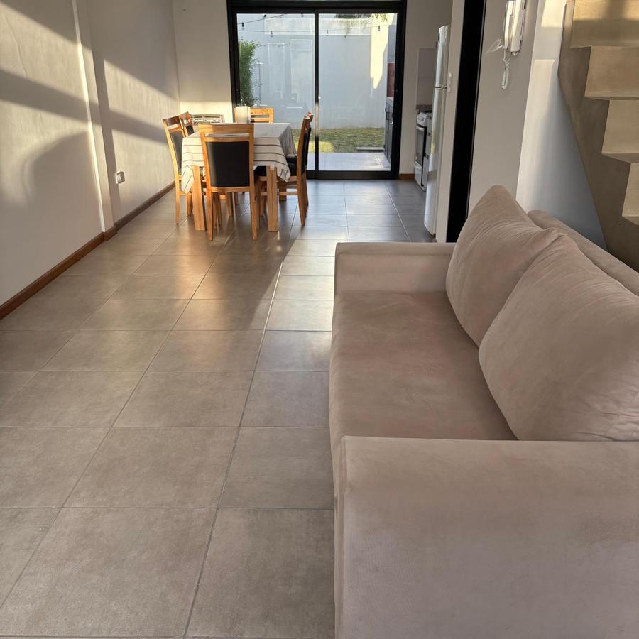 Foto de DUPLEX 3AMB CON COCHERA, imagen 2