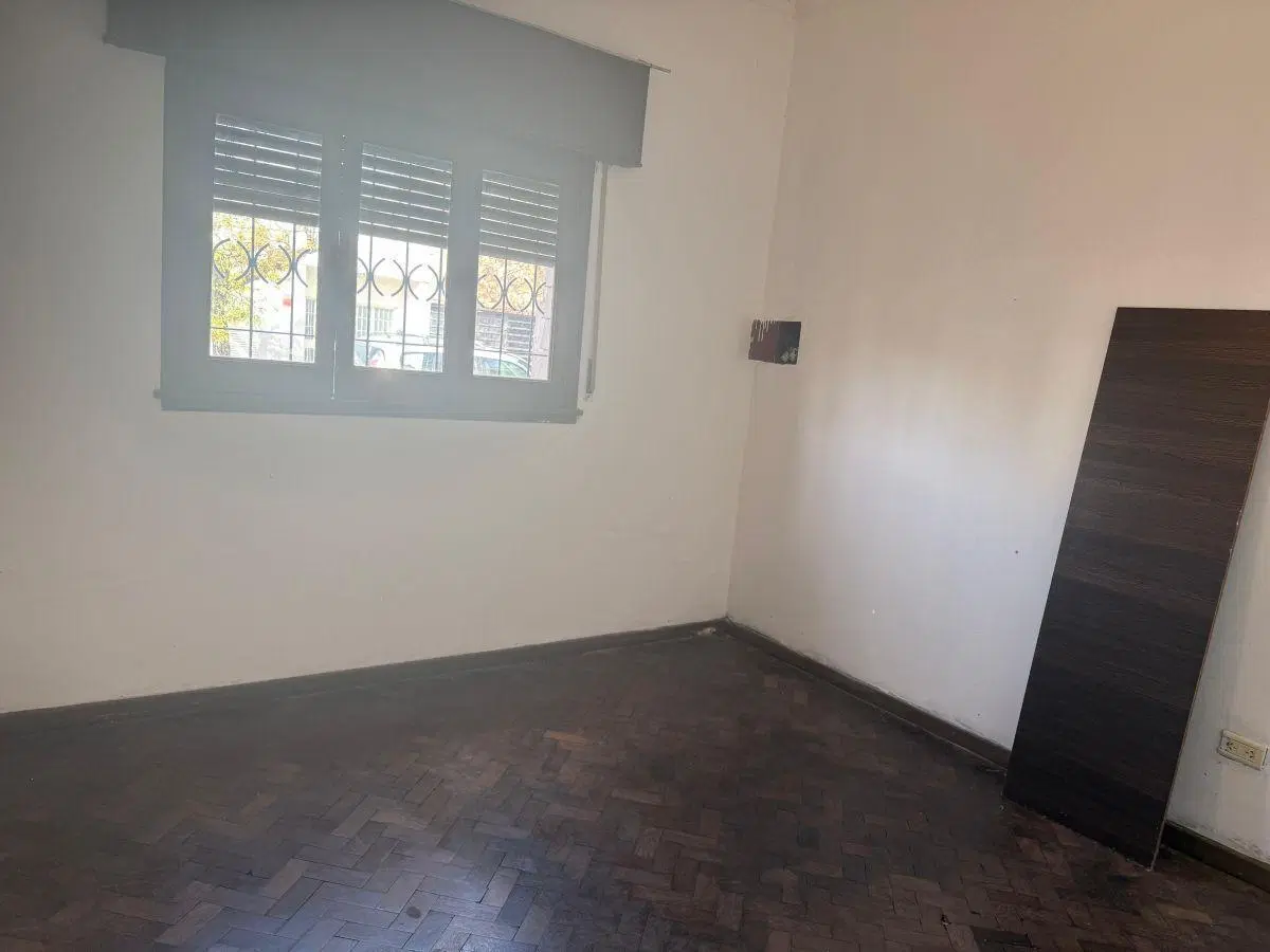 Venta de Casa en Zona de Parque Saavedra 5