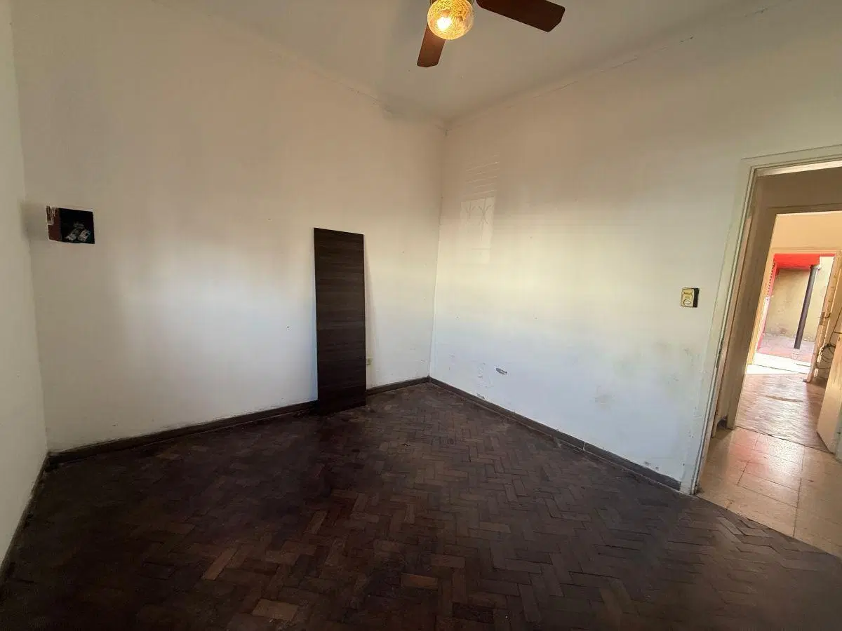 Venta de Casa en Zona de Parque Saavedra 4