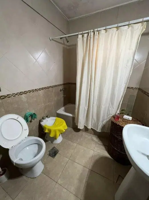 Casa en  68 e/157 y 158 Los Hornos 3