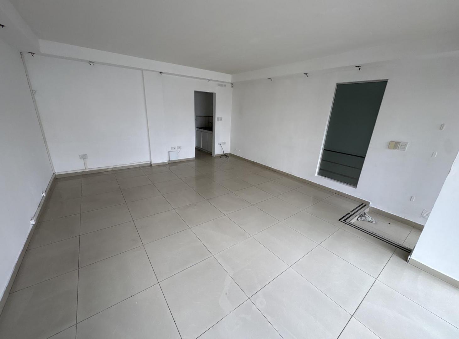 Foto de VENTA LOCAL A LA CALLE LA PLATA, imagen 3