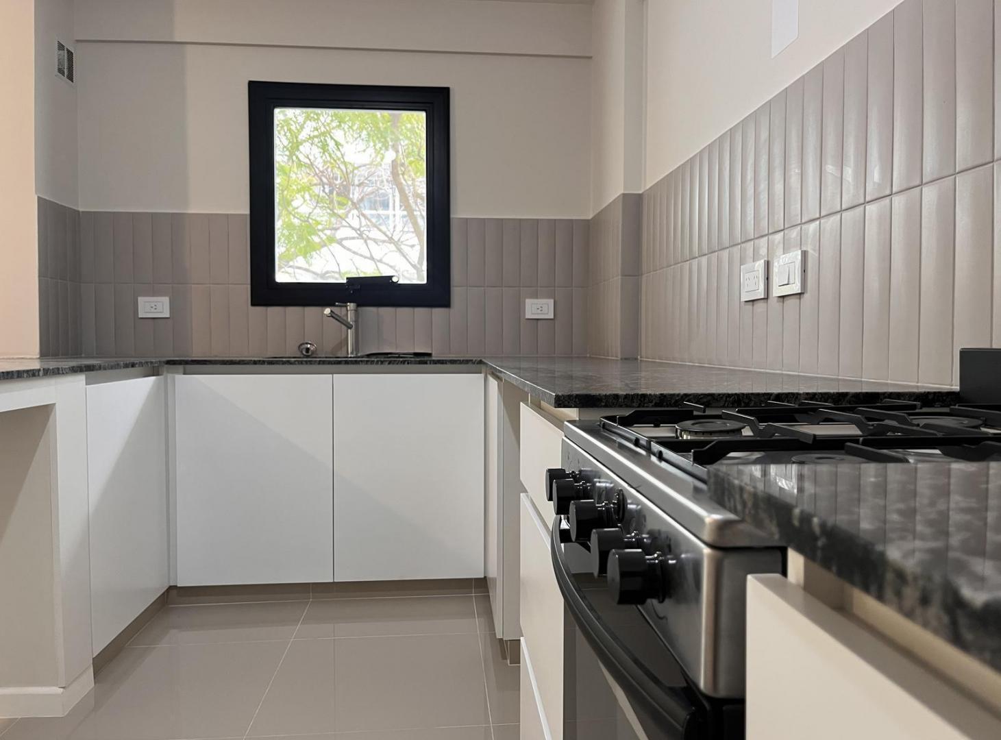 Foto de DEPARTAMENTO DE 2 DORMITORIOS EN ALQUILER, imagen 4