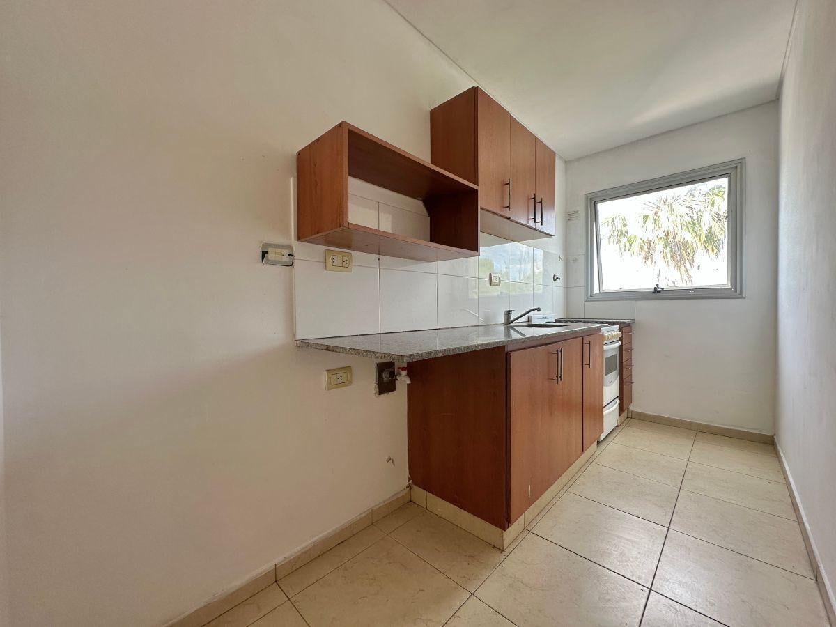 Foto de Departamento 2 ambientes en VENTA - LA PLATA - ZONA FACULTADES, imagen 3