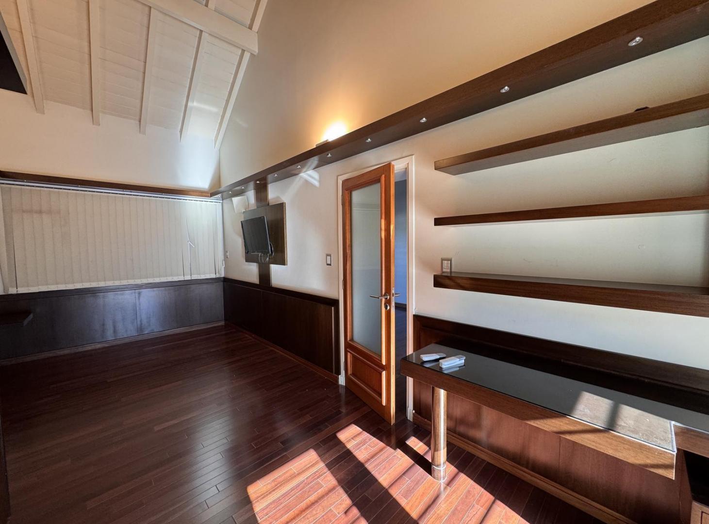 Foto de CASA DE CATEGORIA EN VENTA DE 3 DORMITORIOS LA PLATA, imagen 1