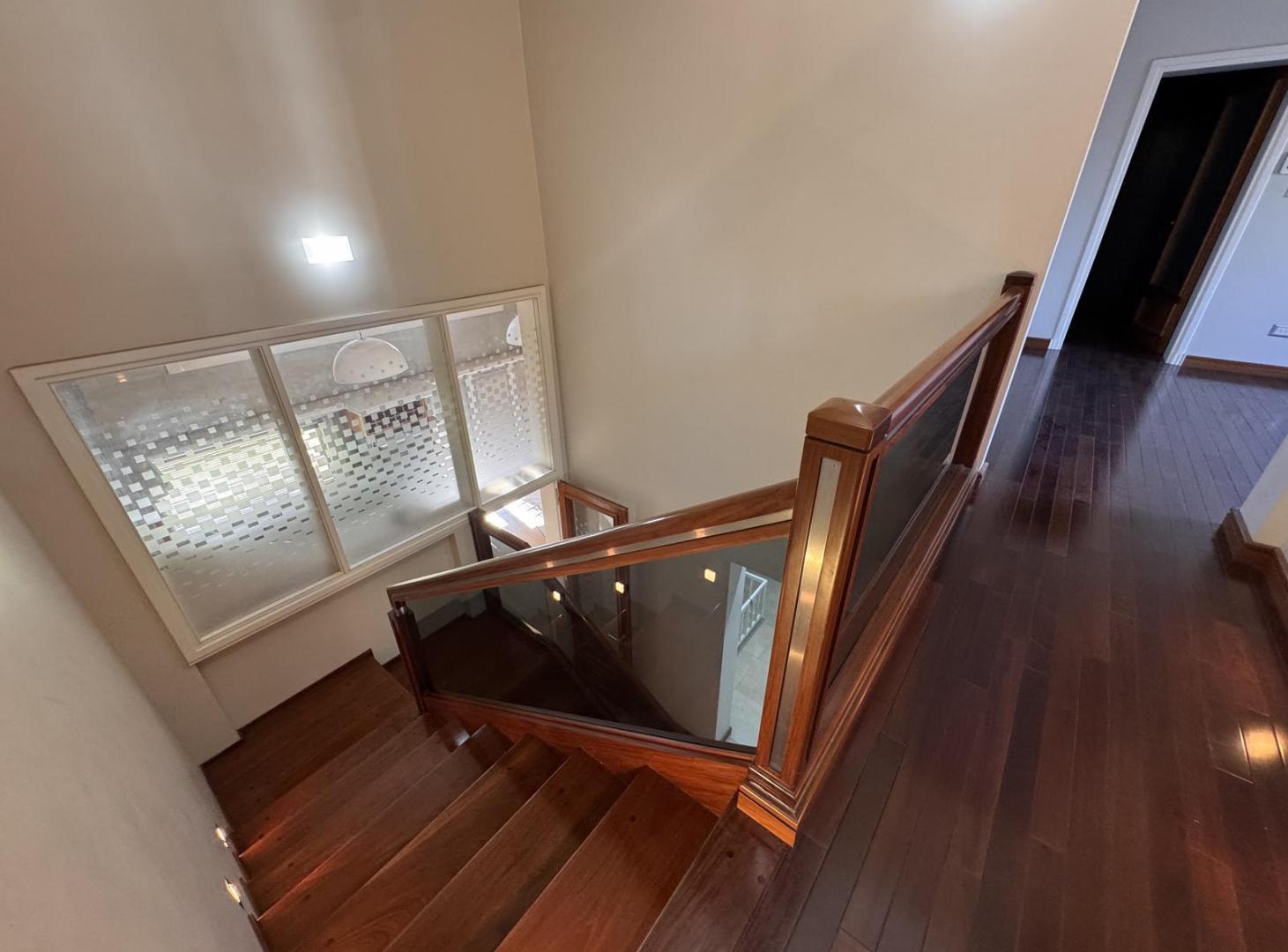 Foto de CASA DE CATEGORIA EN VENTA DE 3 DORMITORIOS LA PLATA, imagen 3