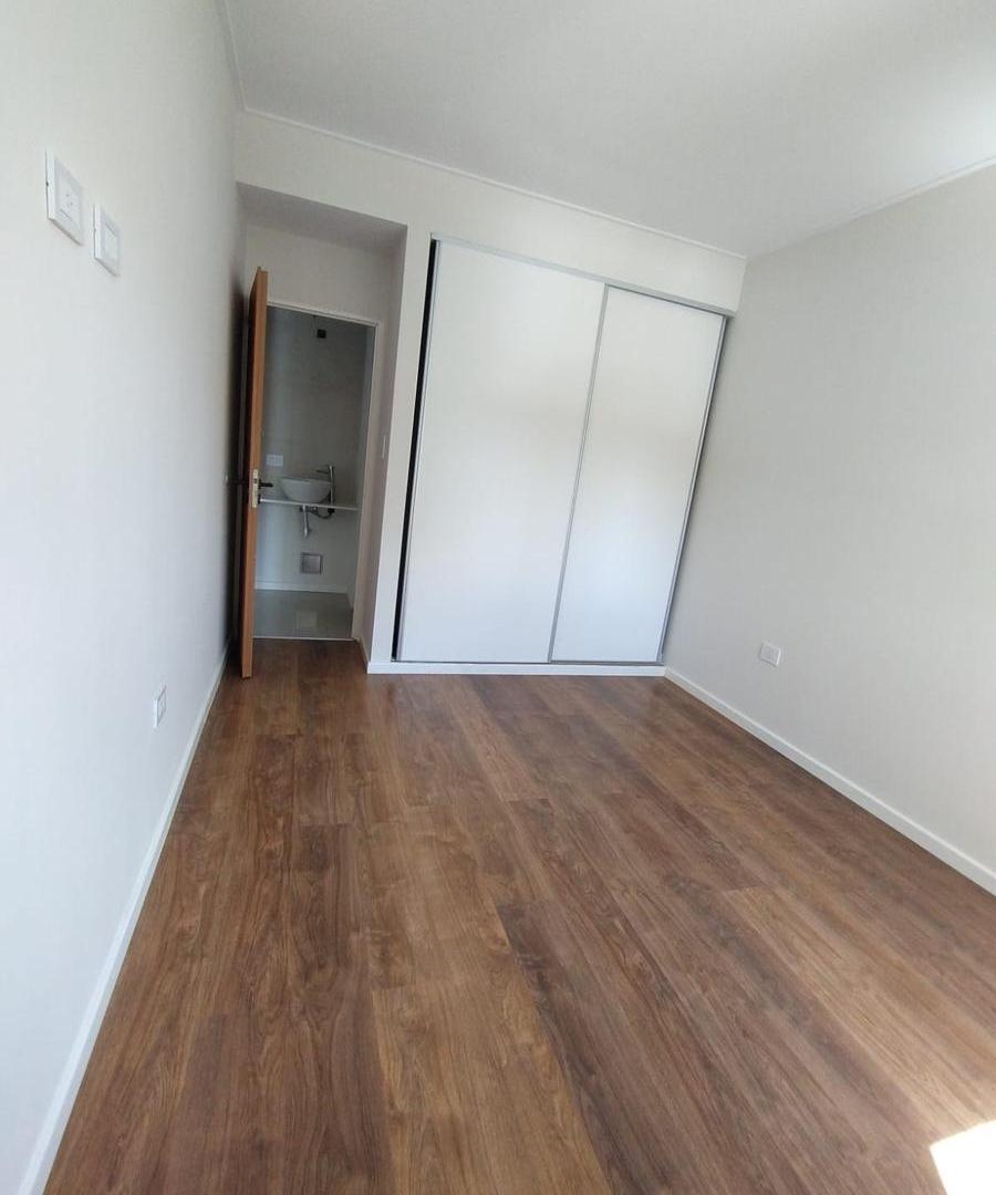 Foto de DEPARTAMENTO EN ALQUILER DE 1 DORMITORIO EN LA PLATA, imagen 5