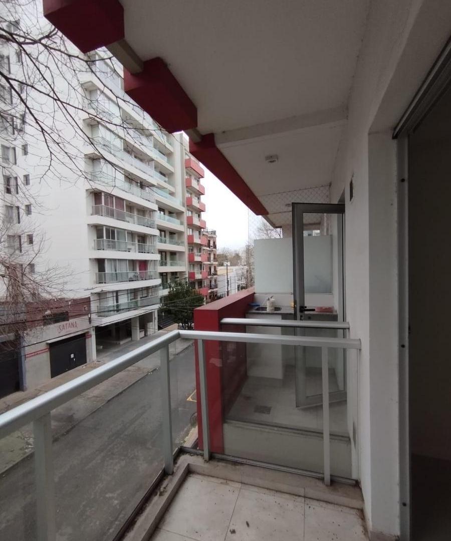 Foto de DEPARTAMENTO EN ALQUILER DE 1 DORMITORIO EN LA PLATA, imagen 4